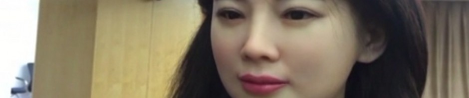 ¿Hablarías con este realista robot en forma de chica o te da miedo?