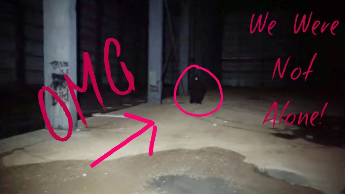 Vídeo: Un youtuber se adentra en un edificio abandonado… y descubre que no estaba solo