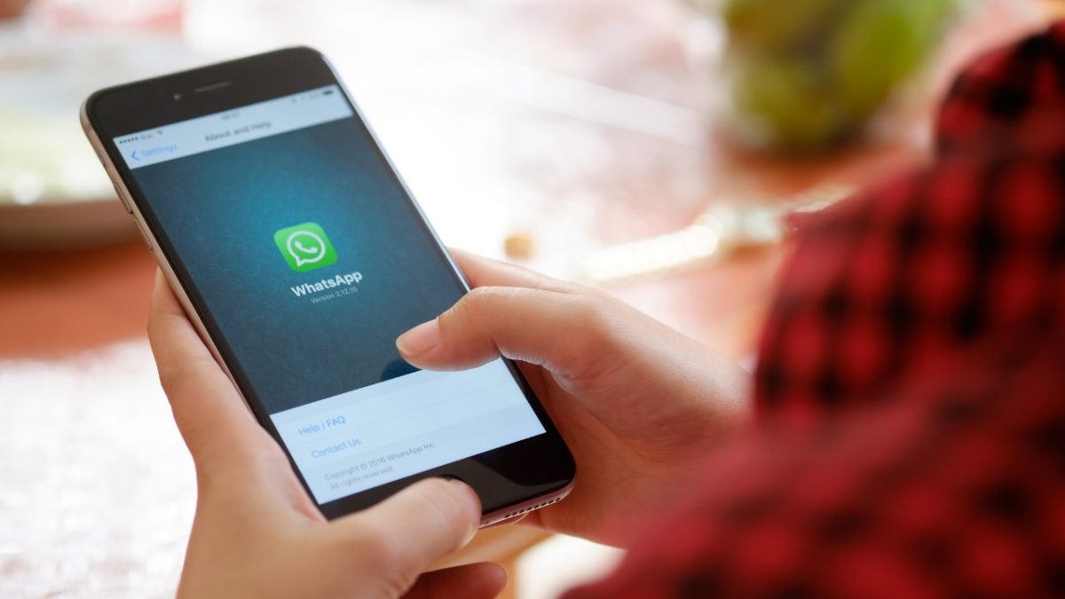 Facebook se salta la protección de WhatsApp y podrá leer los mensajes enviados