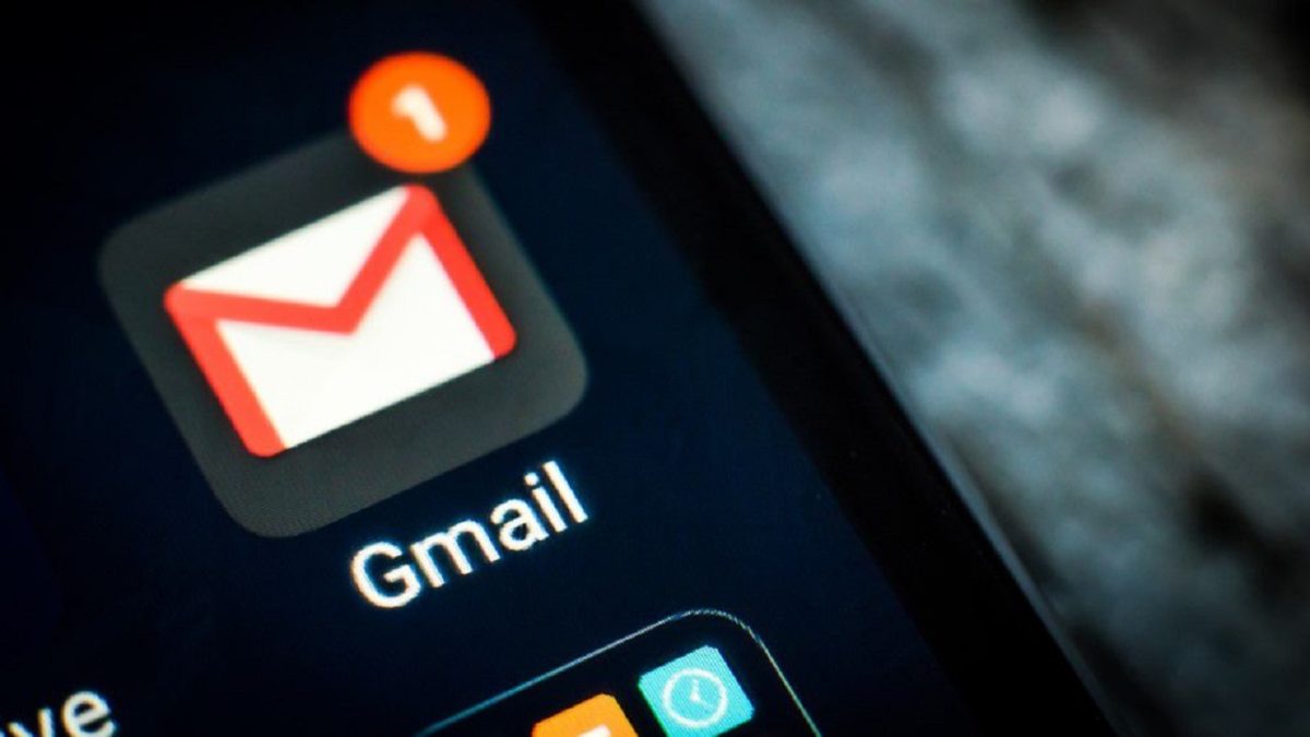 Google prueba el modo oscuro con Gmail que llega a algunos usuarios