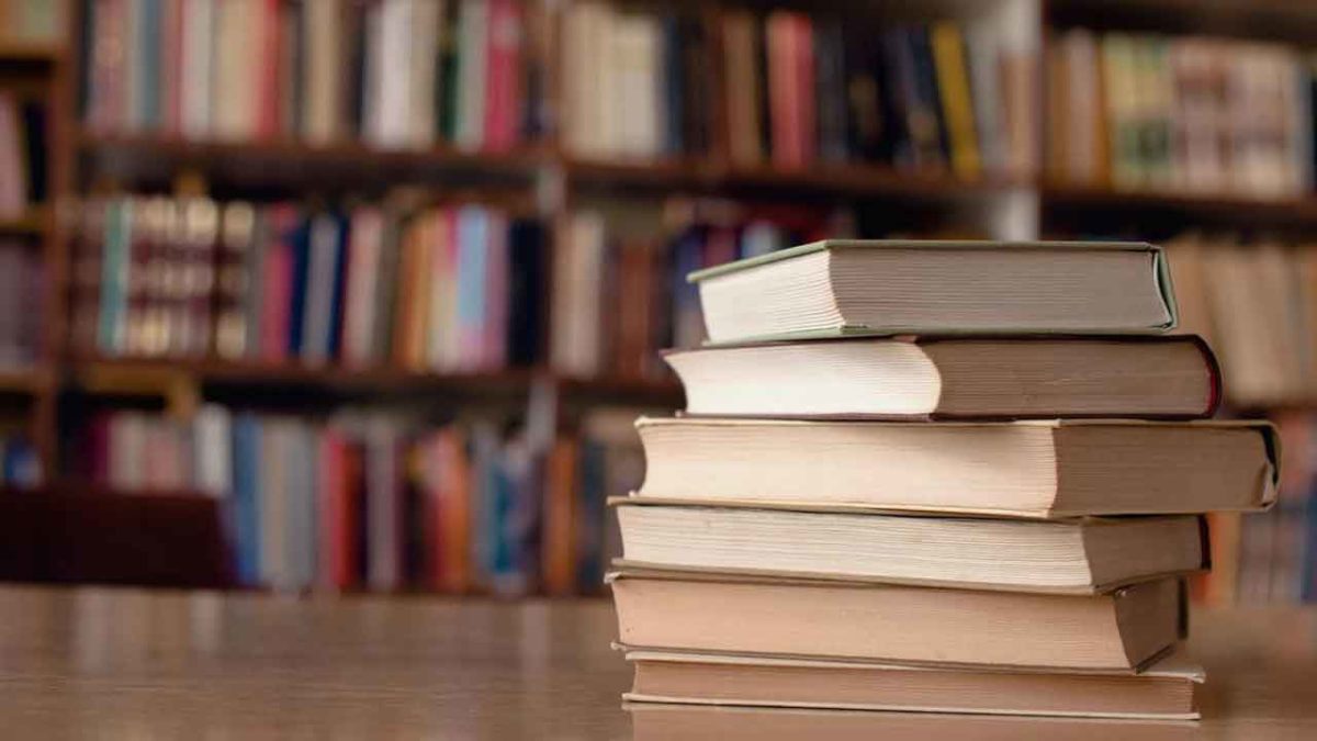 Instagrammer de 13 años amante de los libros pasa de 40 a 150 mil seguidores gracias al gesto de su hermana