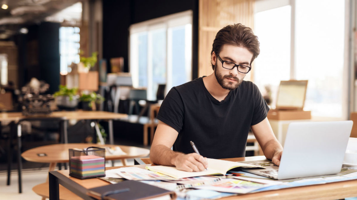 Cómo hacer folletos en Microsoft Word