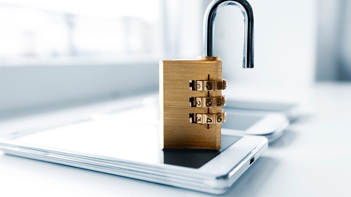 Cómo poner contraseña en WinRar