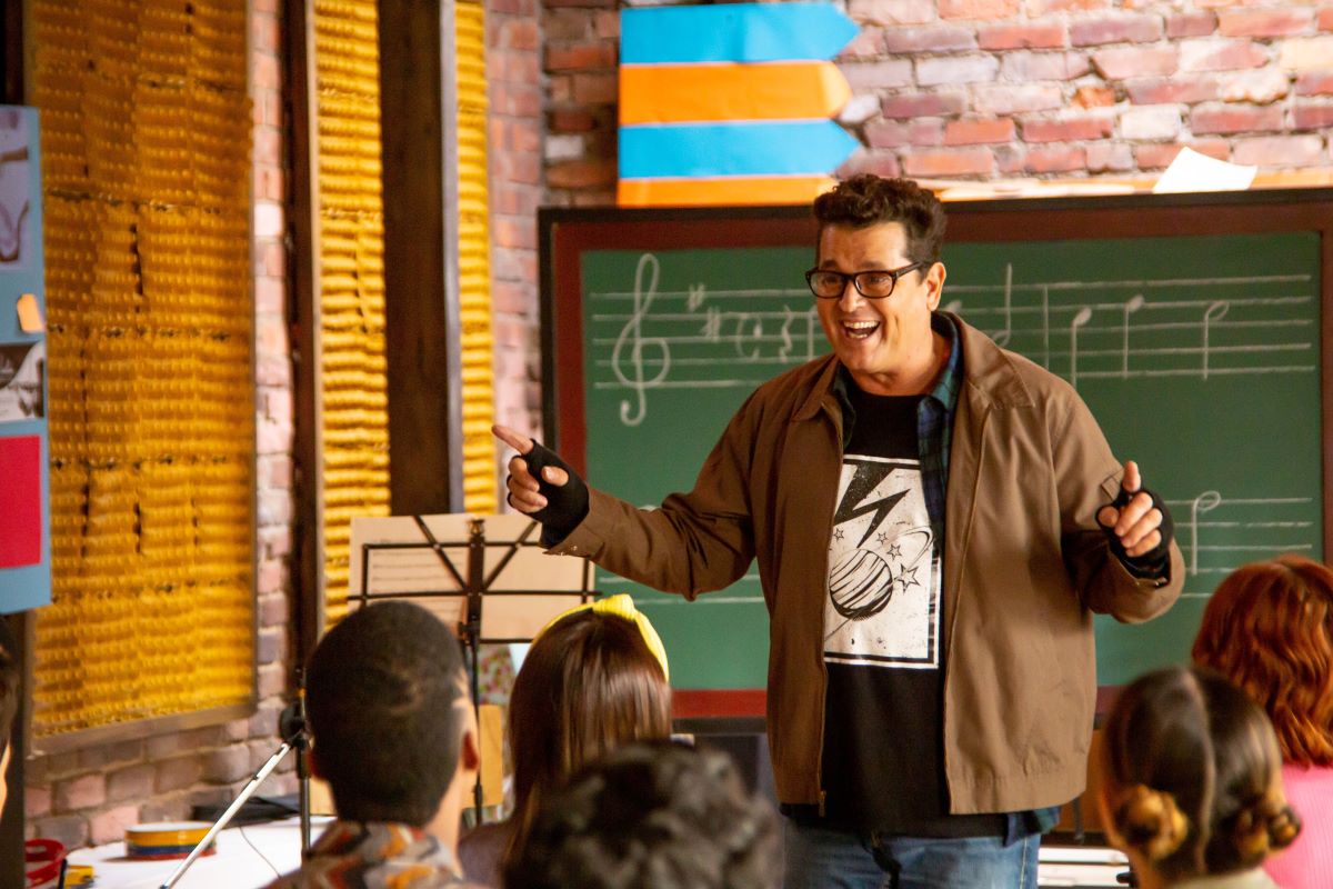El Club de los Graves se estrena el 22 de febrero en Disney+: el regreso de Carlos Vives a la actuación en la versión latina de “High School Musical”