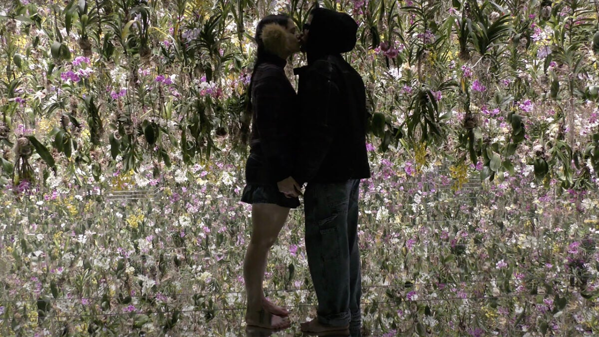rosalia rauw alejandro beso