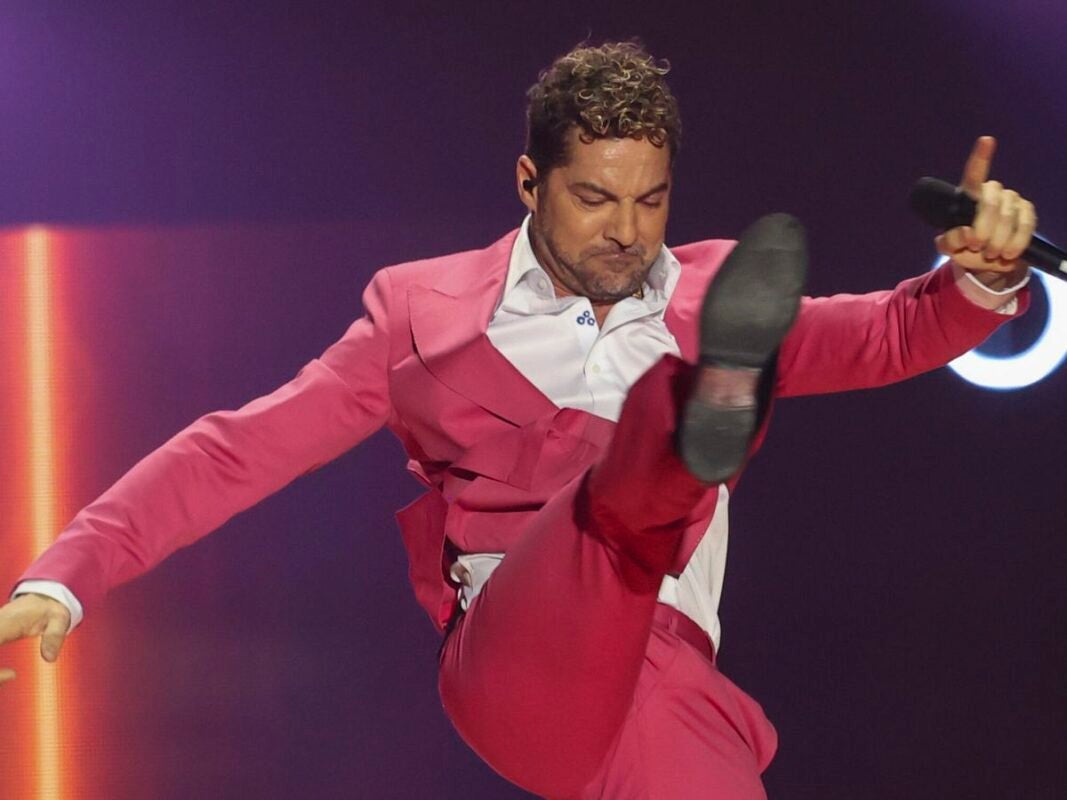 De “¿Cómo están los máquinas?” a bailar ‘Farmacia de guardia’: todas las veces que David Bisbal fue tendencia por ser un máquina
