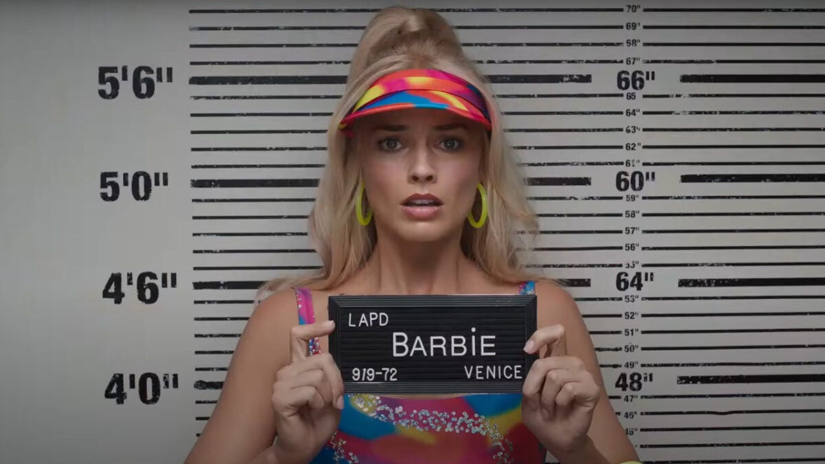 barbie trailer nuevo