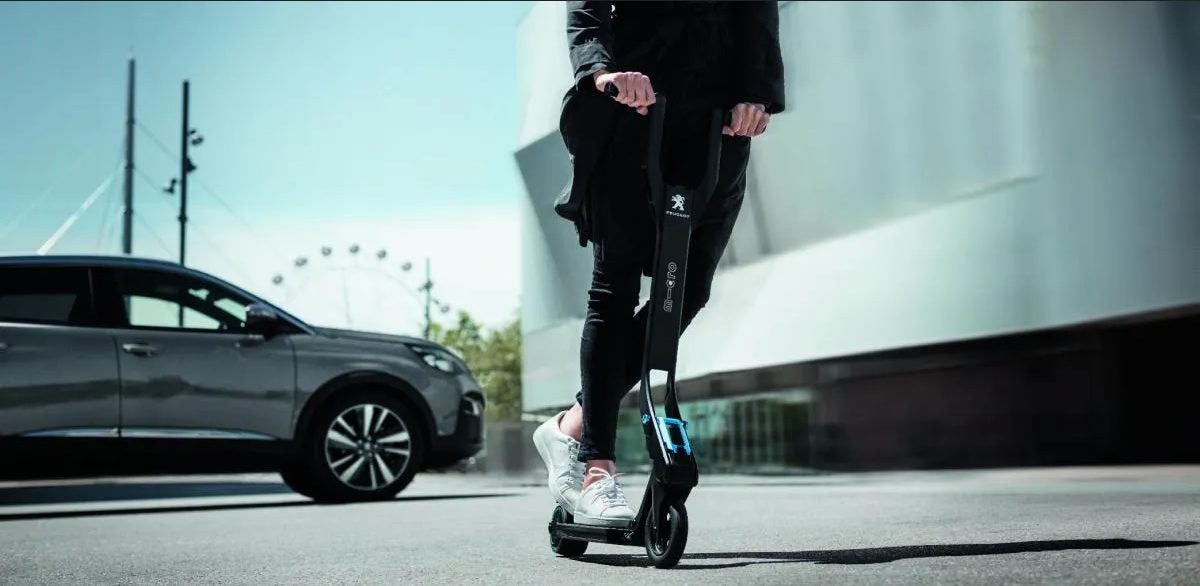 No es GTA 6: un patinete a 100km/h es perseguido por la policía