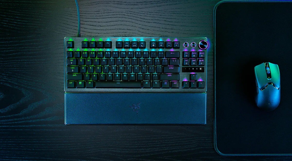 Probamos el teclado Razer Huntsman v3 Pro, ¿merece la pena?