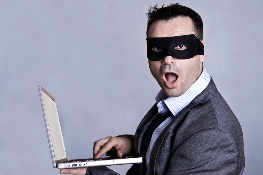 iStock_cyber_burglar