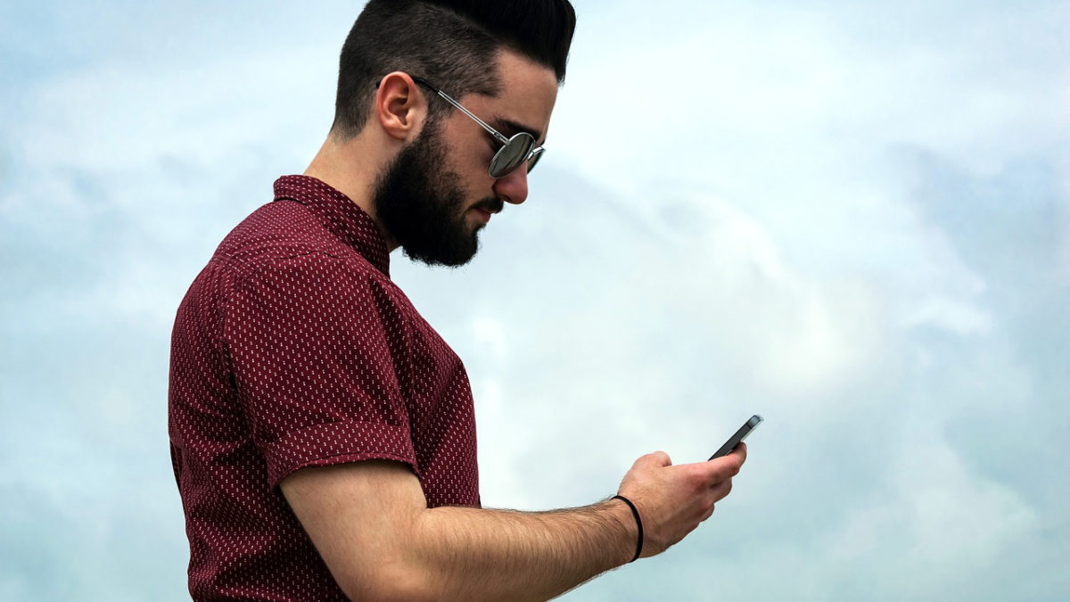 9 out-of-this-world features on your favorite apps that NOBODY knows about