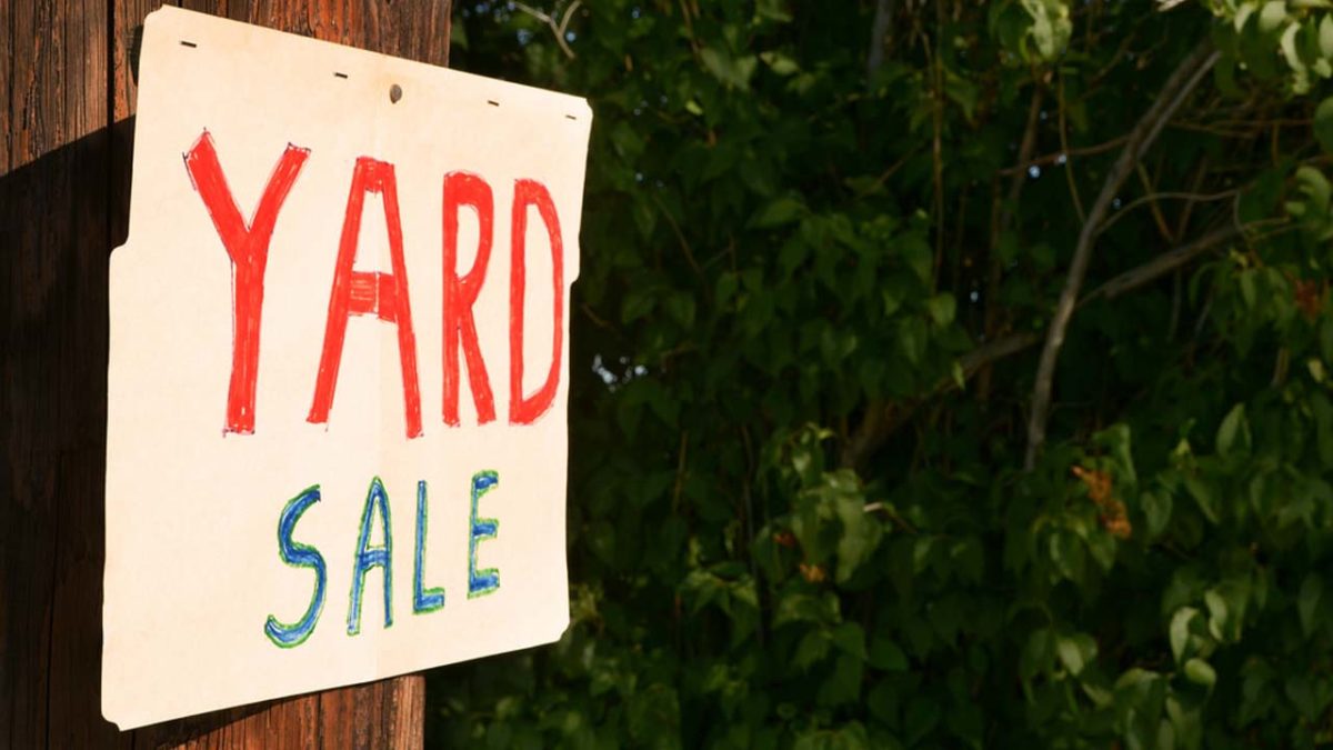 Check out these Unbelievable Tech Related Yard Sale Finds!