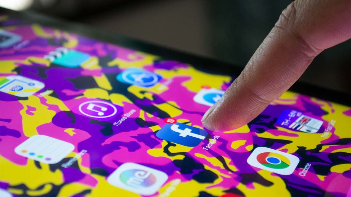 Facebook’s improved AI uses pattern recognition to help prevent suicides