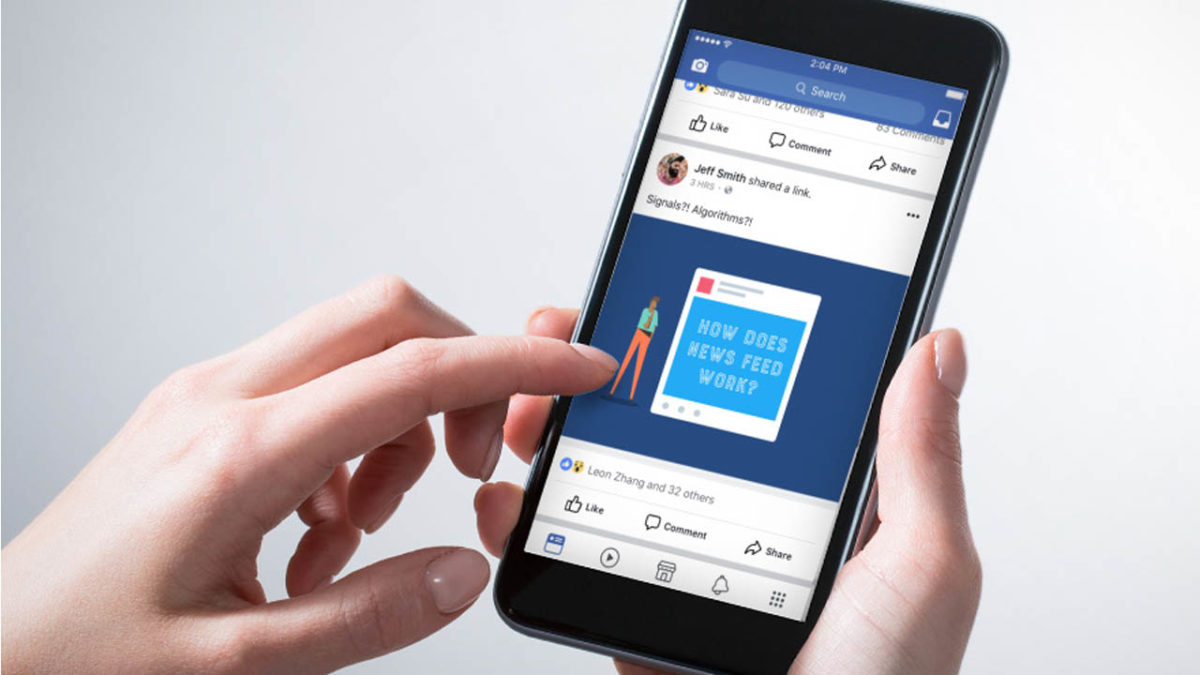 How does the Facebook News Feed work?