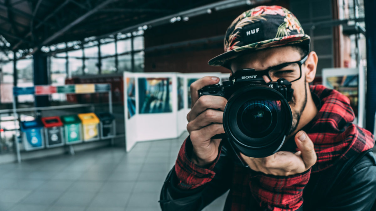 How to transfer photos from your phone to your PC wirelessly