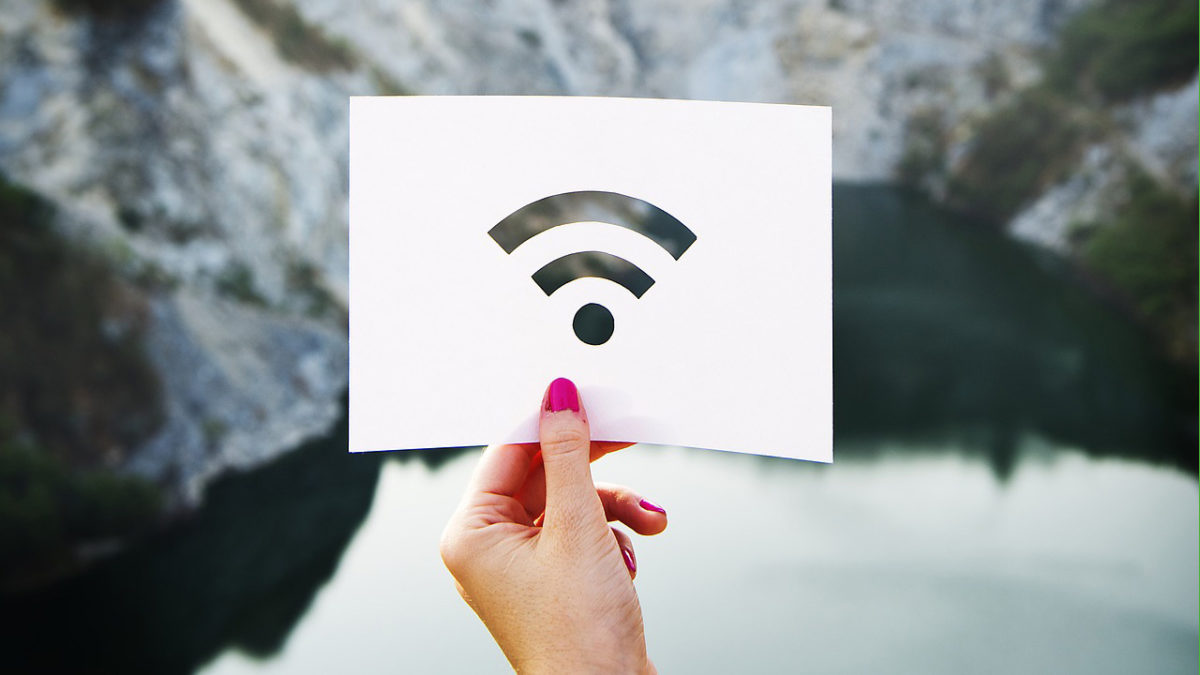 4 myths and facts about Wi-Fi networks
