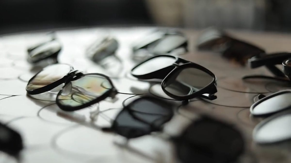 IRL Glasses prevent you from seeing LCD and LED screens