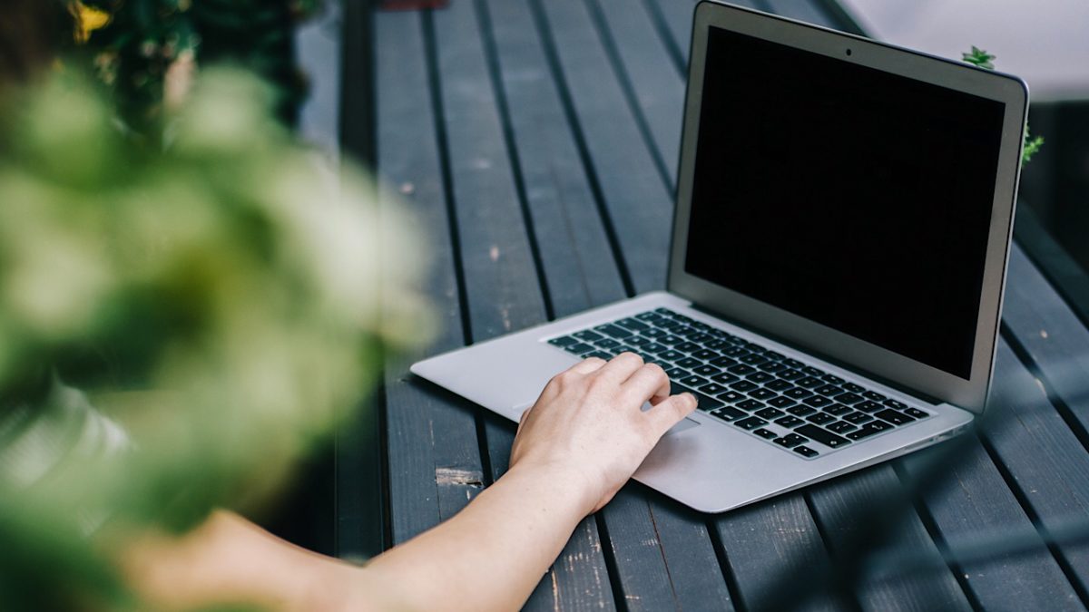 How to download documents from Google Drive for offline use