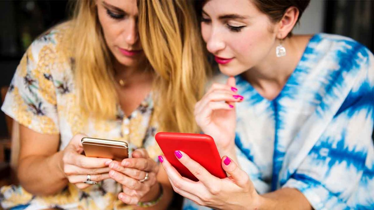 WhatsApp will make it easier to share your contact details