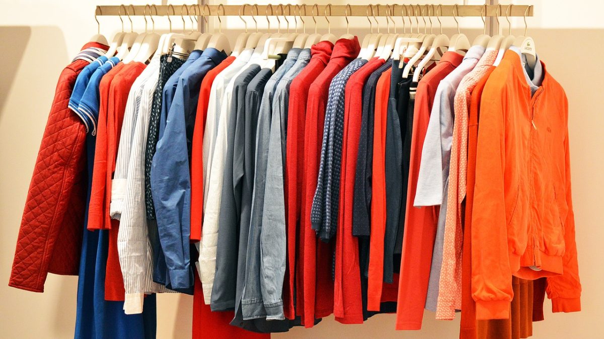 Top 4 online clothing services to upgrade your style