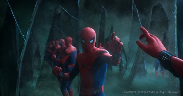 "Spider-Man: Far From Home" Mysterio fight mirror