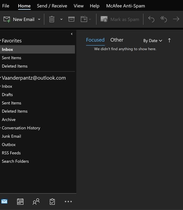 Create a new message before adding your signature.