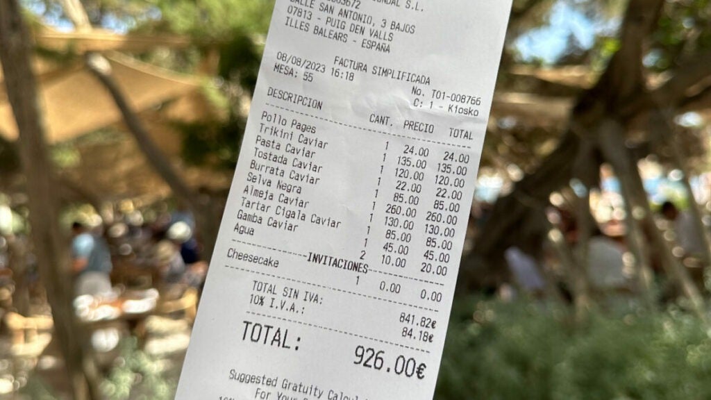 Viral Culinary Catastrophe: The Meal Ticket That Exemplifies Gastro World Mishaps