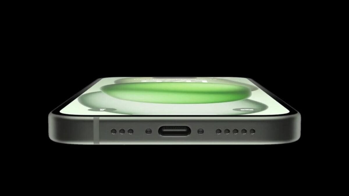 Apple has included a technology from 2001 in phones that cost nearly 1,000 euros