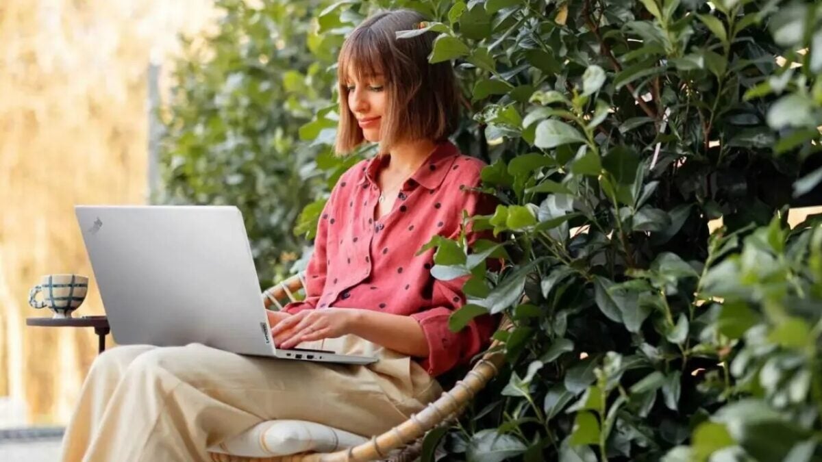 The global PC market is growing this year and is returning to a level similar to before the pandemic