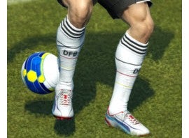 PES 2013 inclui 20 times do Campeonato Brasileiro