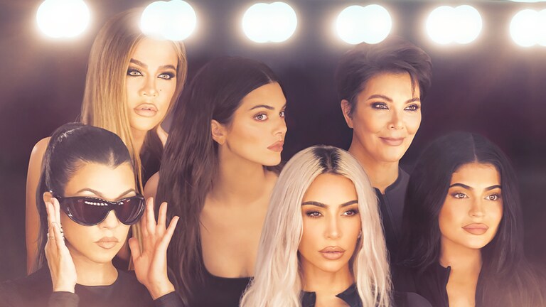 Luxo, molho, traição e novos dramas. Esta é a 3ª temporada de "The Kardashians" no Disney+