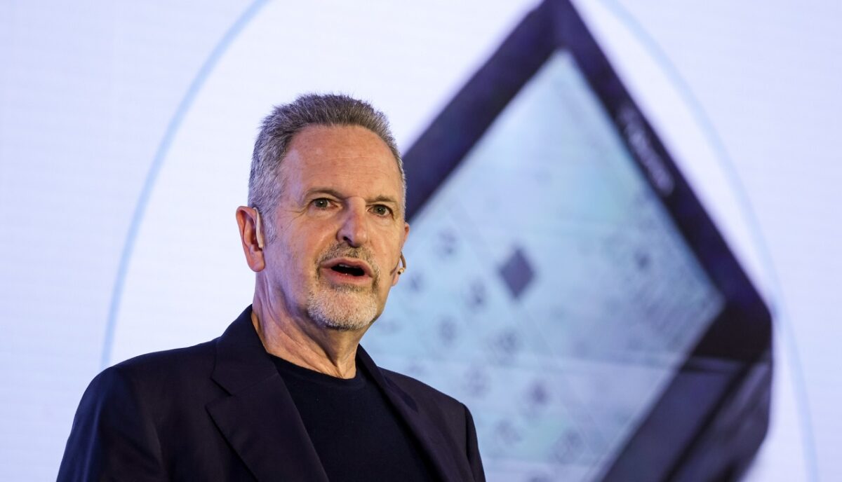 O CEO da ARM teme que a IA nos tire o controle muito em breve