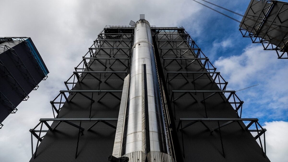 Eine so beeindruckende und schöne Rakete wie diese haben Sie noch nie gesehen