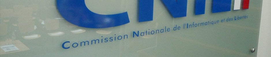 Facebook : la CNIL s’inquiète de l’expérience émotionnelle pratiquée par le réseau social