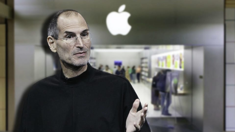 “Una Apple Store preciosa, ahora os toca limpiarla”: como Steve Jobs mandó al equipo de diseño a fregar (literalmente)