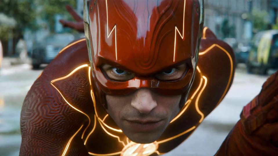 The Flash contra Spider-Man: Across the Spider-Verse – ¿Qué película tiene mejores críticas?