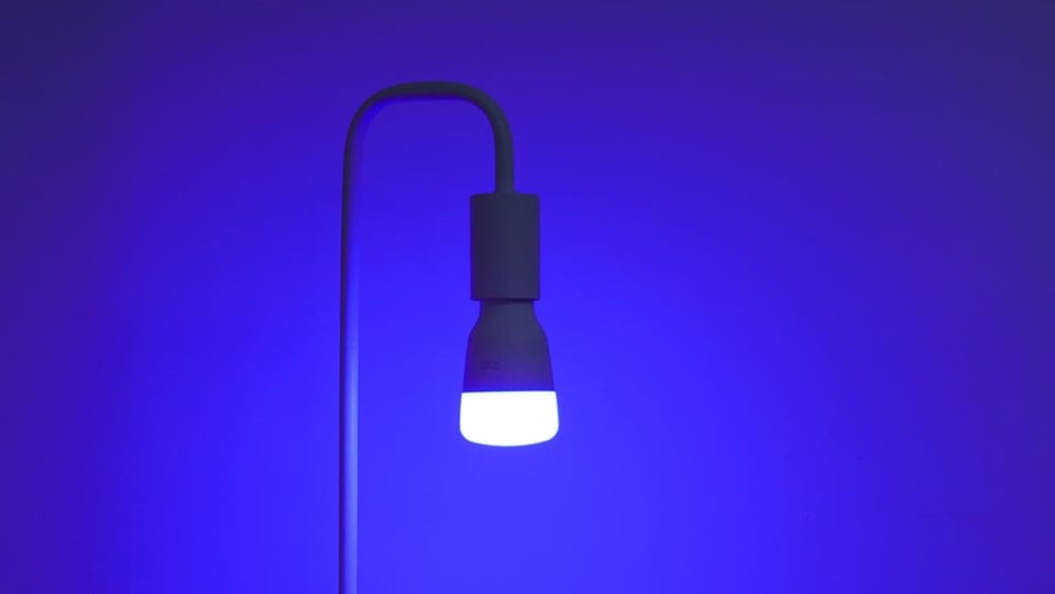 Mi LED Smart Bulb: BOMBILLA INTELIGENTE Económica de Xiaomi 