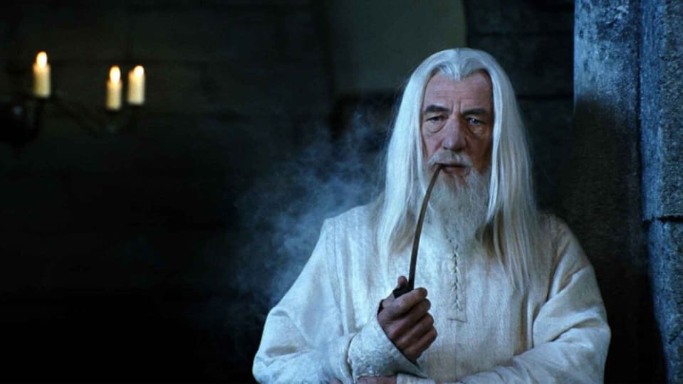 Ian McKellen se burla de los actores que rechazaron ser Gandalf antes de que el papel le llegara a él