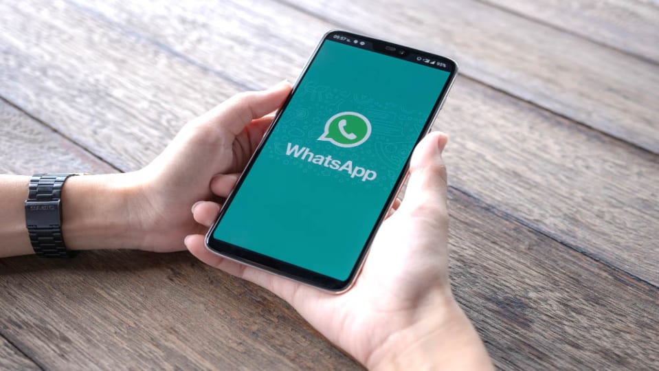 What happens if we use ChatGPT as Whatsapp Contact?