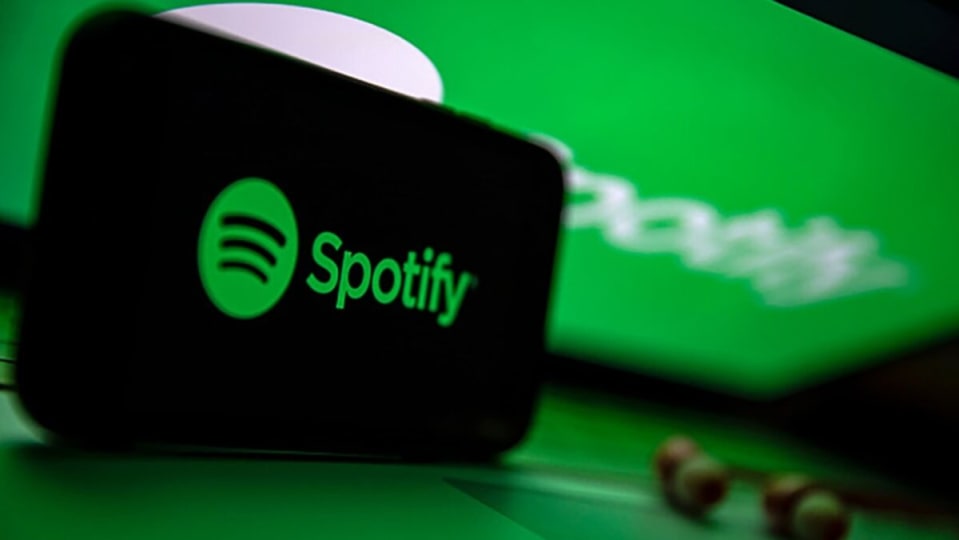 Spotify is reportedly working on a feature to generate playlists using AI