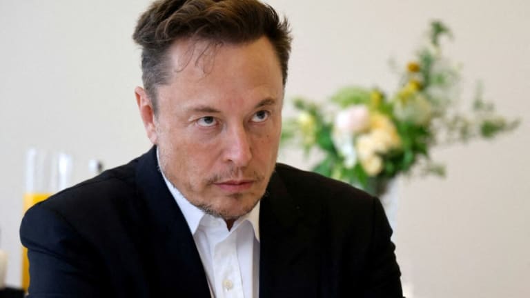 Elon Musk is a walking danger: that time he walked into the Cyberpunk 2077 studio with a gun
