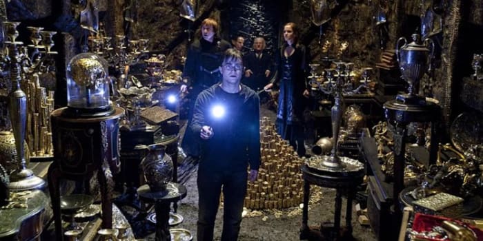 Harry Potter Deathly Hallows vault
