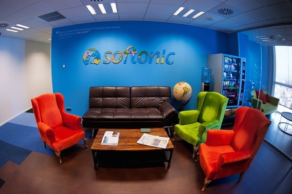 Softonic - kafeteria na 16 piętrze Softonic - kafeteria na 16 piętrze