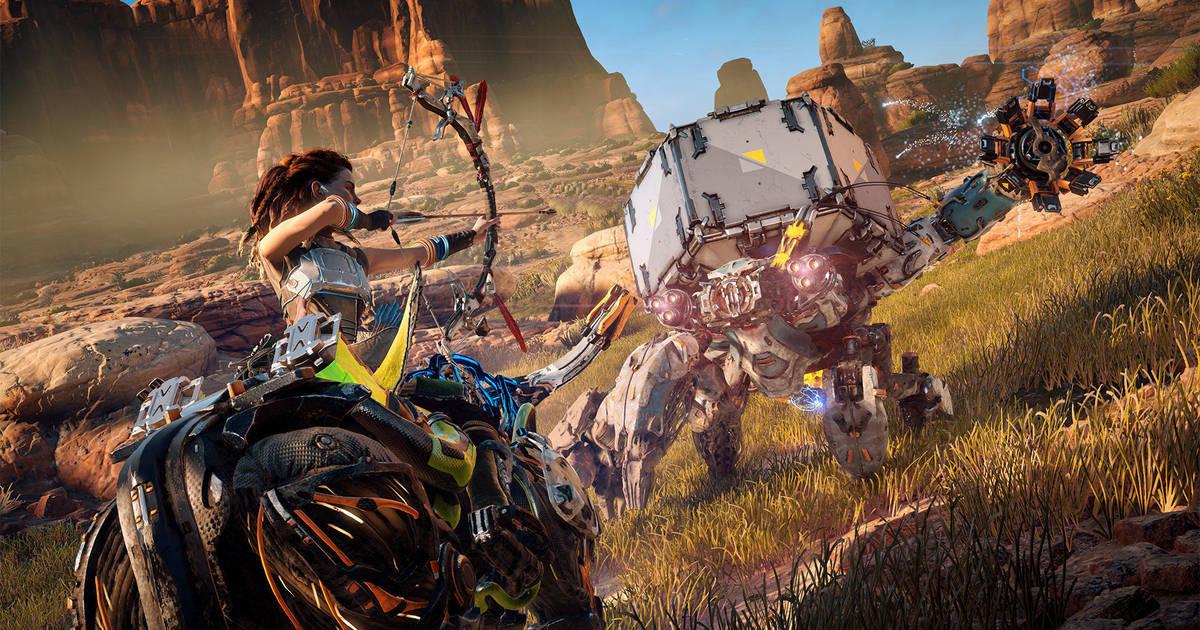 Aloy cazando en Horizon Zero Dawn