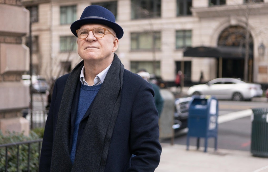 Charles (Steve Martin) en Solo Asesinatos En Este Edificio