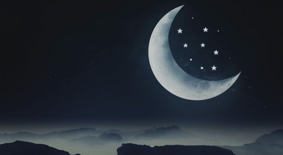 La imagen tiene un atributo ALT vacío; su nombre de archivo es fondo-pantalla-luna-estrellas.jpg