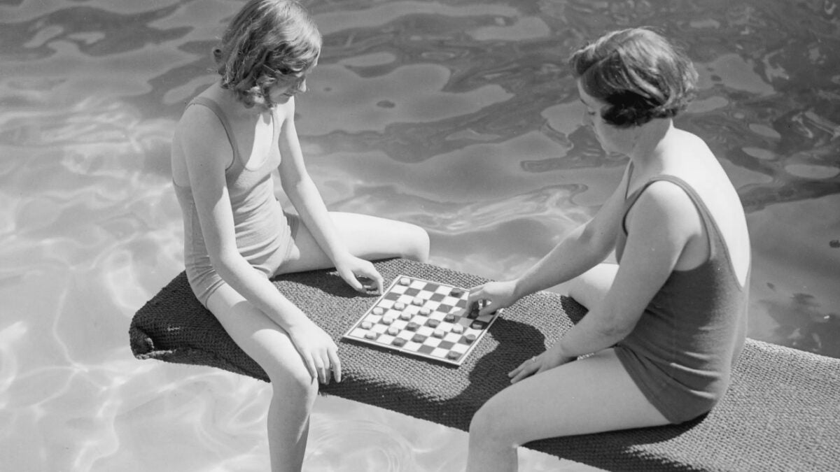 Los 7 mejores juegos de mesa para jugar en un picnic veraniego