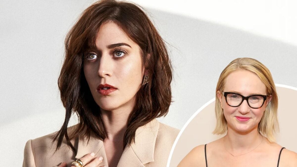 A24 producirá una nueva serie protagonizada por Lizzy Caplan para Netflix