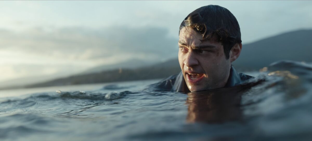 Las razones detrás de la cancelación de la serie de Noah Centineo