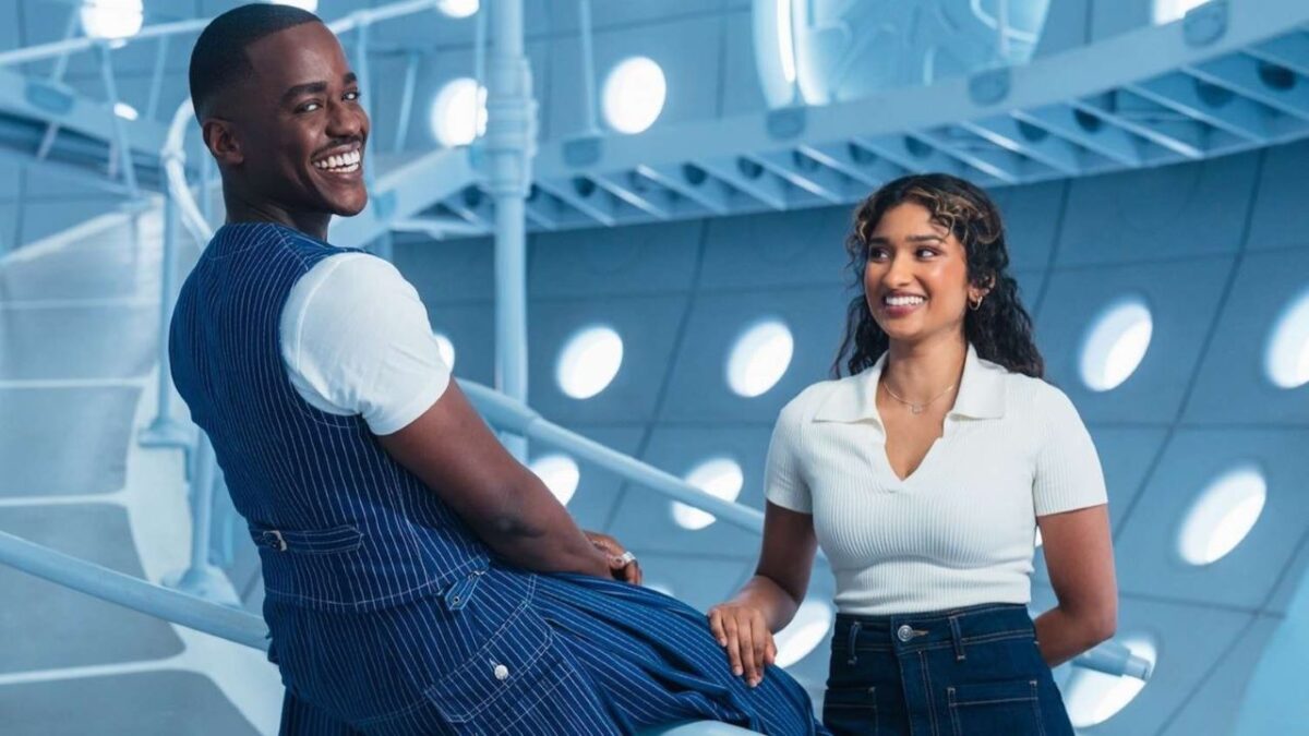 La TARDIS se vuelve a abrir con la segunda temporada de Doctor Who